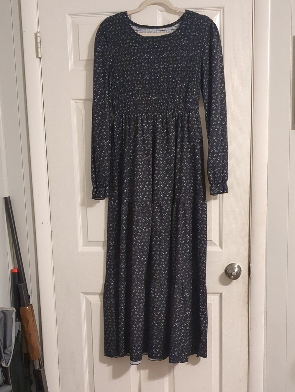 SHEIN Black Floral Smocked Long Sleeve Maxi Dress